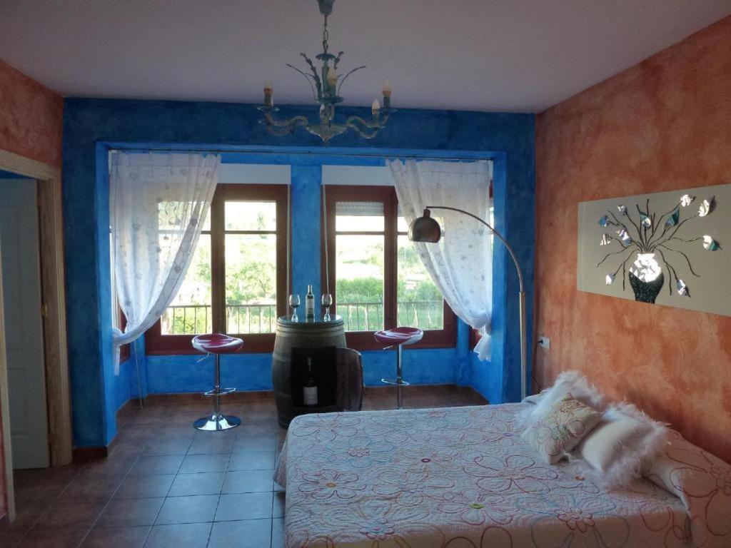 Hostal A La Sombra Del Laurel Navarrete Exterior photo